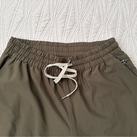 VUORI Olive Green Jogger Pants - Picture 2 of 7